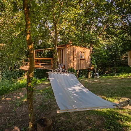 Baracek Na Strome - Ubytovani V Korunach Stromu, Treehouse